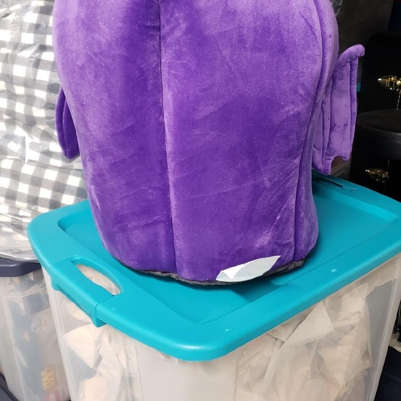 Colorful Halloween “Bat” Cat Bed 🦇 - Picture 3 of 3